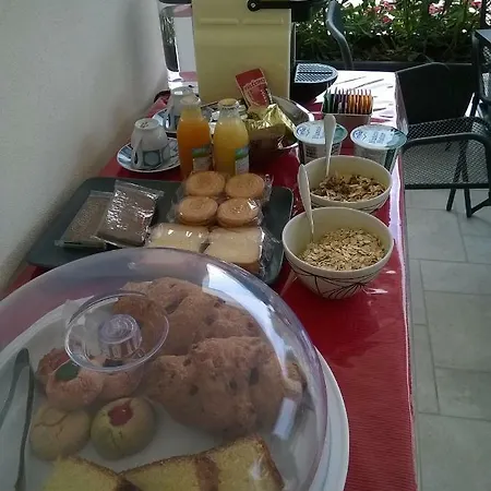 Sull'aia 3* אלברובלו